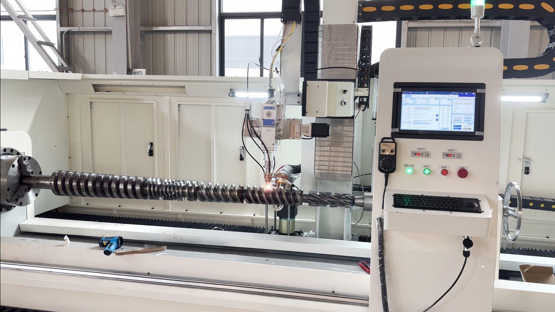 Screw Laser Cladding Machine